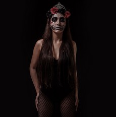 woman-in-black-monokini-1591736.jpg